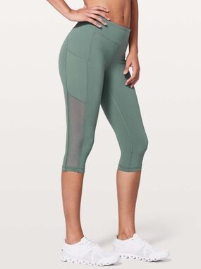 Lululemon Speed Up Crop Mesh 21" Juniper Green Leggings Size 6